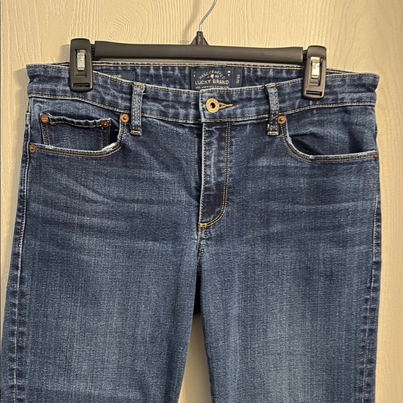 Lucky Brand Blue Cropped Jeans with Raw Hem - Picture 4 of 9